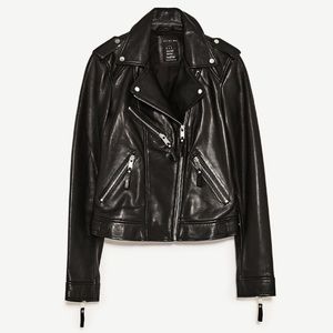 🎁 Zara _ 100% Leather Biker Jacket 🎁